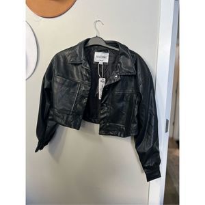Reserve Fairfax Women's Black Cropped Faux Leather Jacket Size Medium